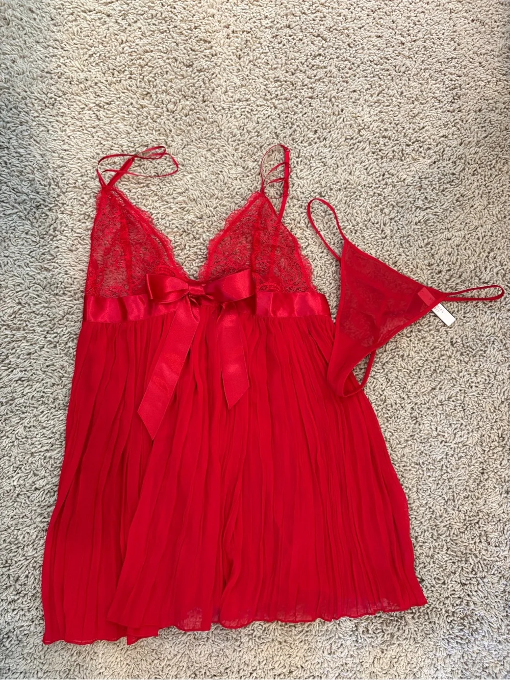 Victoria's Secret Red Lace Babydoll Lingerie Nightie Panty Set Size Large